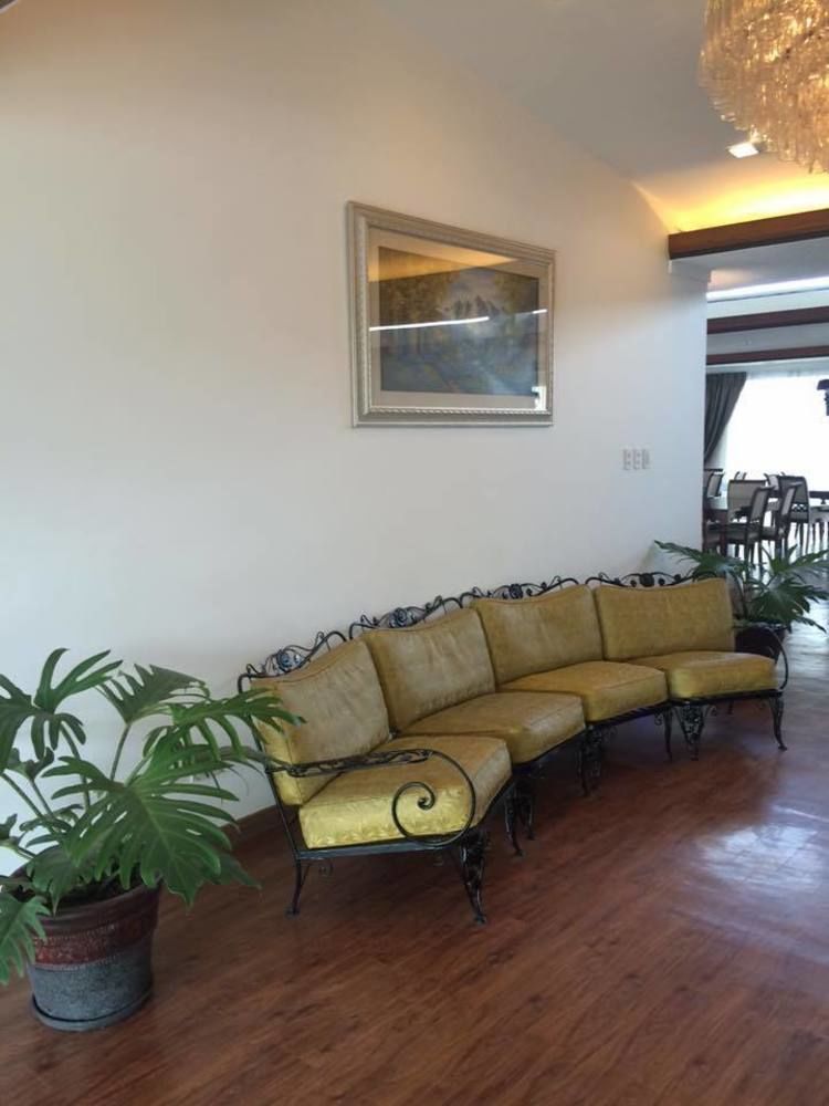 Vista Real Hotel Tagaytay City Екстер'єр фото