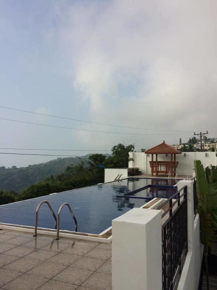 Vista Real Hotel Tagaytay City Екстер'єр фото